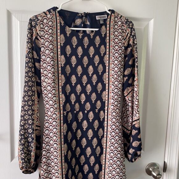 Chelsea 28 Cutout Back Ruffle Hem Long Sleeve Dress - Picture 2 of 5